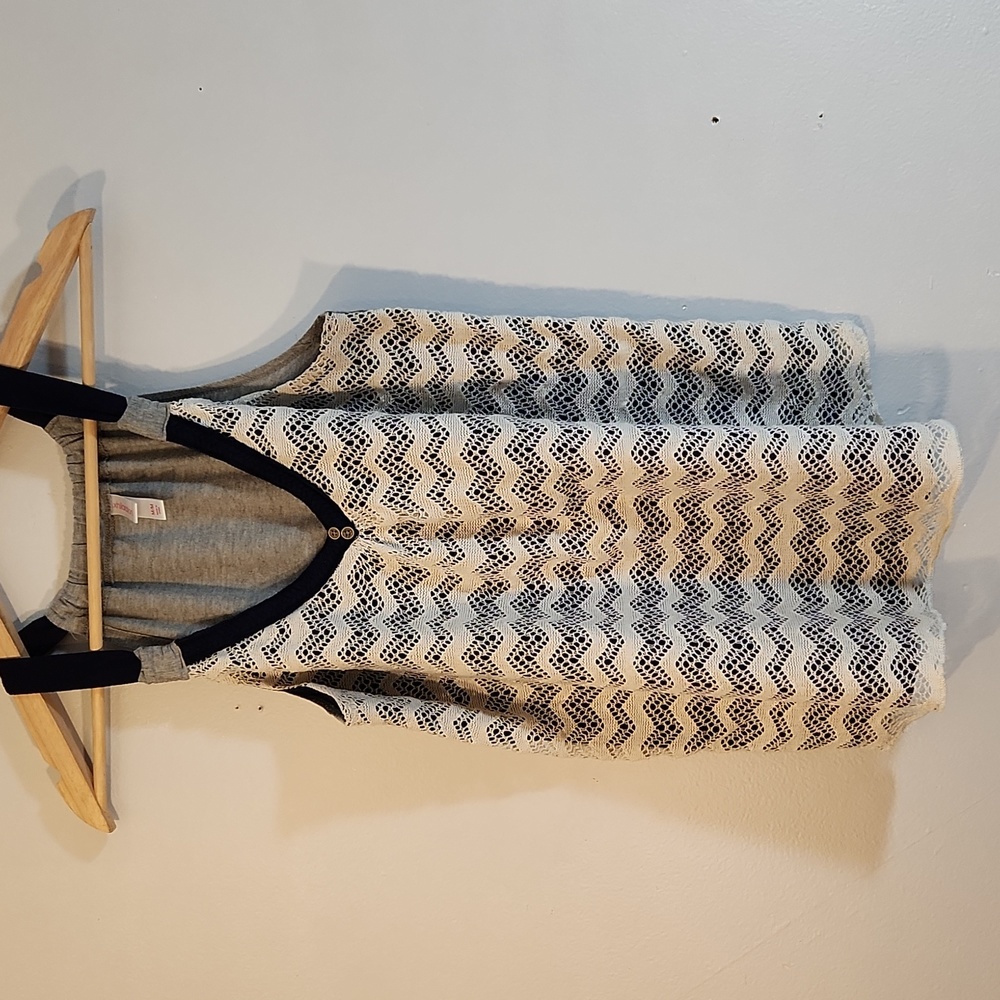 Xhilaration shirts sleeveless size M/M